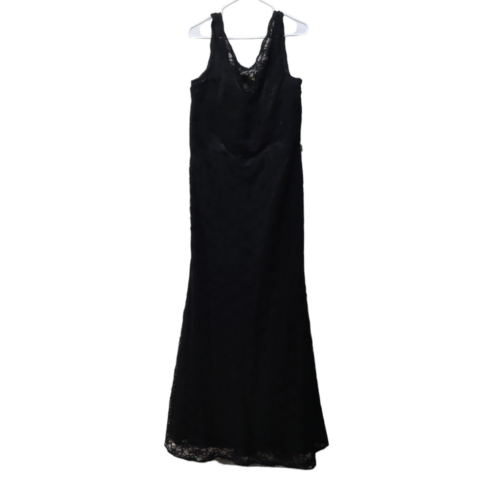 Pre-Owned Mori Lee by Madeline Gardner Black Floral Lace Gown Dress Size 22